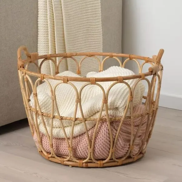 Offener Wäschekorb aus Rattan, handgeflochten