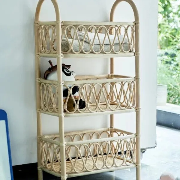 Rattan-Etagere mit drei Ablagen in Natur Rattan-Etagere mit drei Ablagen in Natur