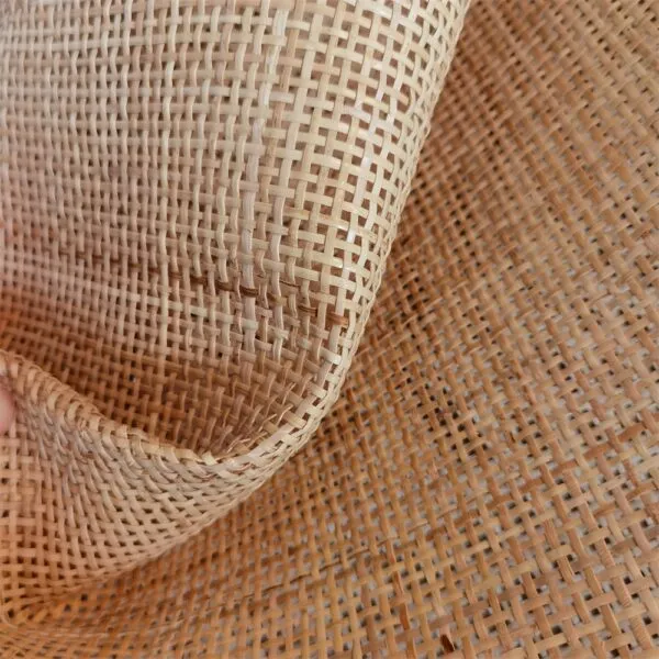 Rattan-Gewebe im Karomuster Rattan-Gewebe im Karomuster