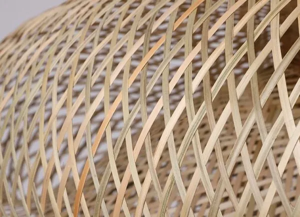 Rattan-Hängelampe mit drei Designs