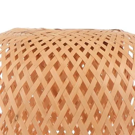 Rattan-Lampenschirm im Korbdesign