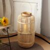 Rattan-Laterne im chinesischen Stil Rattan-Laterne im chinesischen Stil