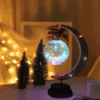 Rattan Mondlampe mit USB-Anschluss Mondform