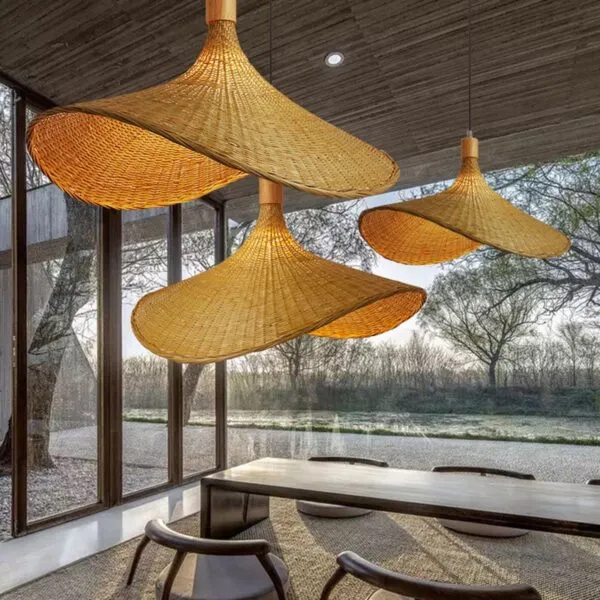 Rattan Pendelleuchte handgefertigt mit Bambus und Peddigrohr Rattan Pendelleuchte handgefertigt mit Bambus und Peddigrohr