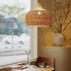 Rattan-Pendelleuchte im Vintage-Stil