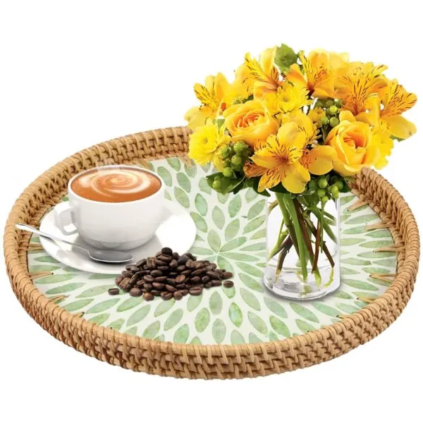 Rattan-Tablett rund mit Blattmuster Rattan-Tablett rund mit Blattmuster