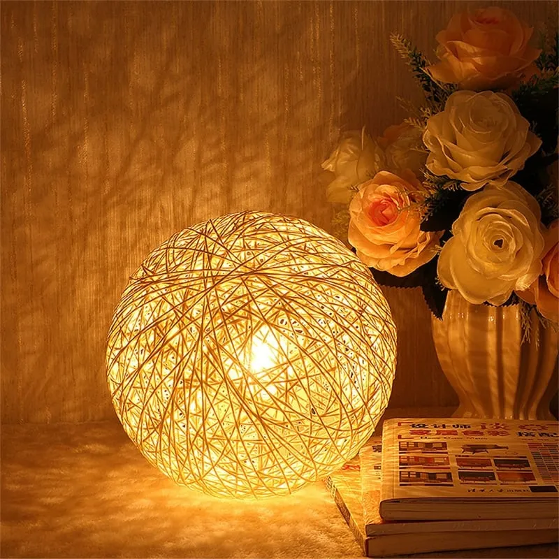 Natürliches Rattan trifft LED-Technik
