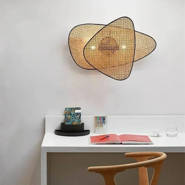 Rattan-Wandleuchte im Retro-Design