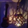 Retro-Rattanlaterne mit geflochtenem Seil Retro-Rattanlaterne mit geflochtenem Seil