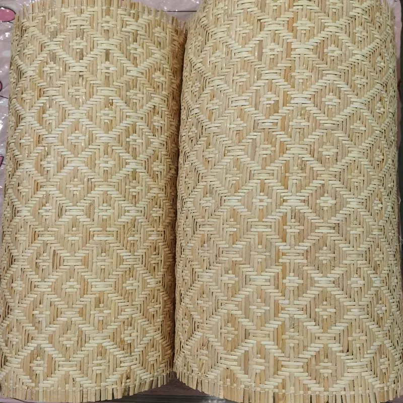 Robustes Rotan mit flexibler Struktur