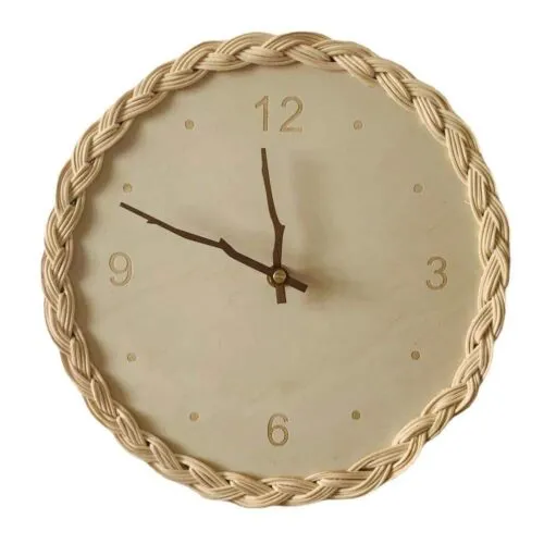 Rund Wanduhr aus geflochtenem Rattan Rund Wanduhr aus geflochtenem Rattan