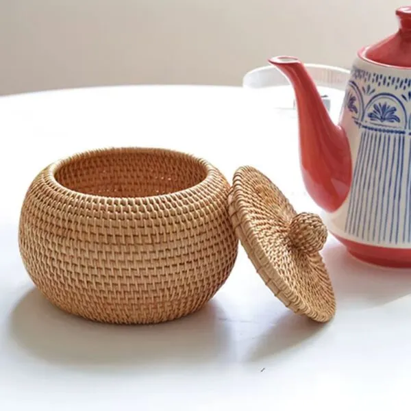 Runder Retro Rattan Aufbewahrungskorb mit Deckel Runder Retro Rattan Aufbewahrungskorb mit Deckel