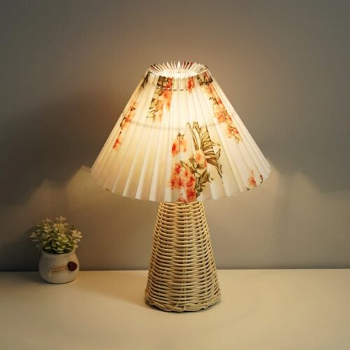 Rundes Flechtlampen-Set mit Blumenmuster