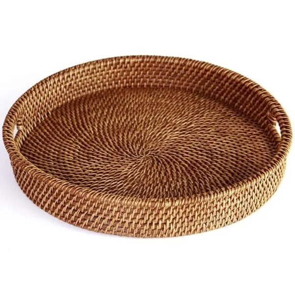Rundes Serviertablett aus geflochtenem Rattan