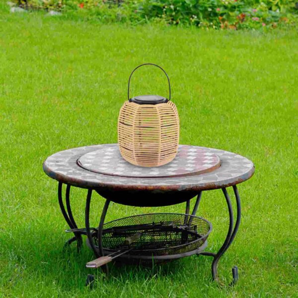 Rustikale Solar-Laterne aus Rattan