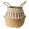 Rustikaler Makramee-Korb aus Rattan Rustikaler Makramee-Korb aus Rattan