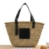Schwarze Raphiastrandtasche aus gewebtem Stroh für Damen Schwarze Raphiastrandtasche aus gewebtem Stroh für Damen