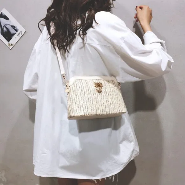Strandtasche aus Naturrattan mit Kette für Damen Strandtasche aus Naturrattan mit Kette für Damen