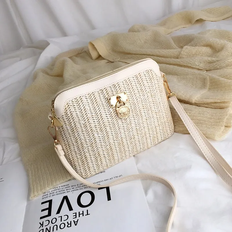 Strandgefühl mit natürlichem Rattan-Charme