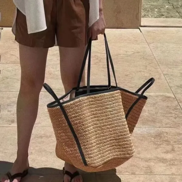 Strandtasche aus Rattan mit großem Fassungsvermögen Strandtasche aus Rattan mit großem Fassungsvermögen