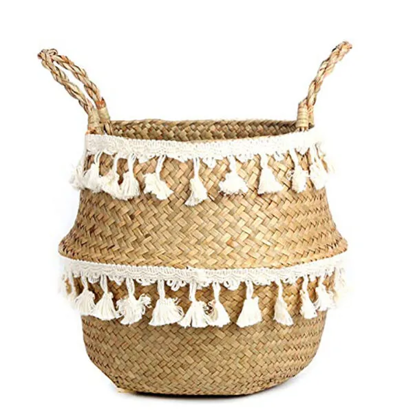 Übertopf aus Rattan mit Spitzenmuster im Nordik-Stil Übertopf aus Rattan mit Spitzenmuster im Nordik-Stil