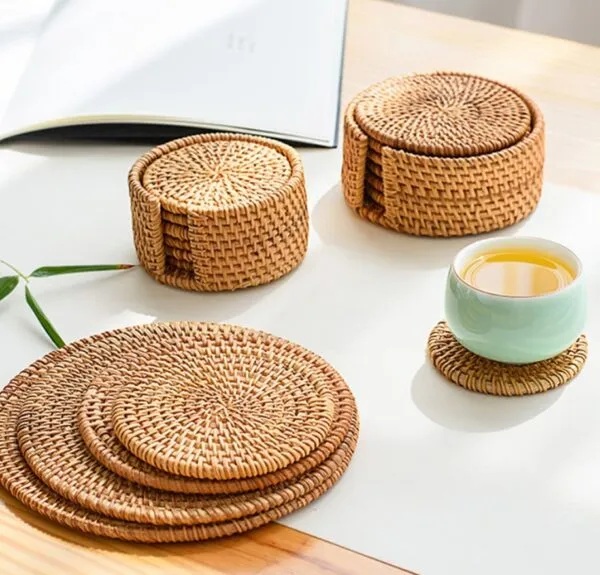 Untersetzer aus Naturrattan, rund, 6er-Set Untersetzer aus Naturrattan, rund, 6er-Set
