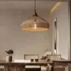 Verstellbare Pendelleuchte aus Rattan Verstellbare Pendelleuchte aus Rattan