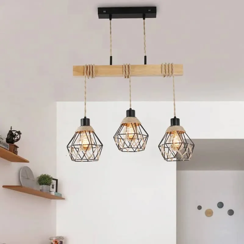 Holz, Eisen und Hanfseil im Vintage-Stil