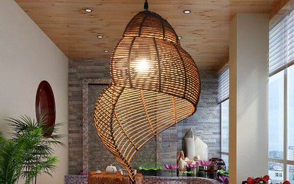 Vintage Rattan-Hängelampe im Muschel-Design Vintage Rattan-Hängelampe im Muschel-Design