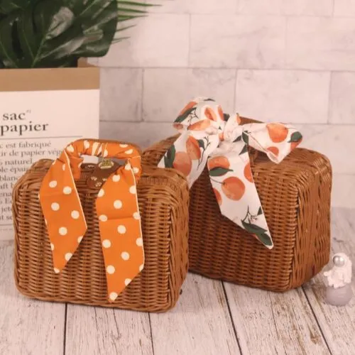 Vintage Rattan- und Weidenkorb zur Aufbewahrung Vintage Rattan- und Weidenkorb zur Aufbewahrung