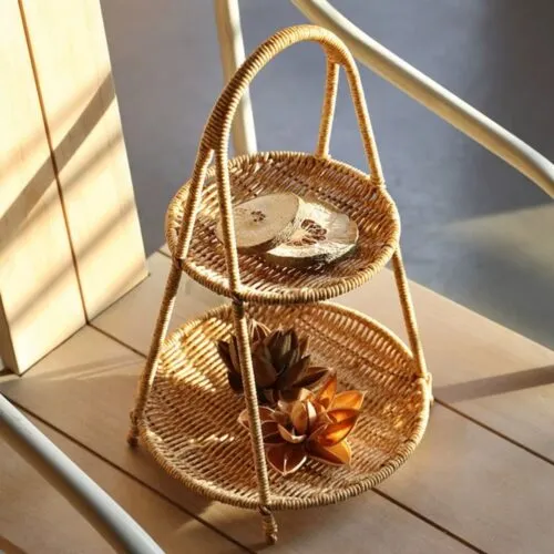Vintage Rattankorb mit Griff Vintage Rattankorb mit Griff