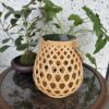 Vintage Solar-Rattan-Laterne im Landhausstil Vintage Solar-Rattan-Laterne im Landhausstil
