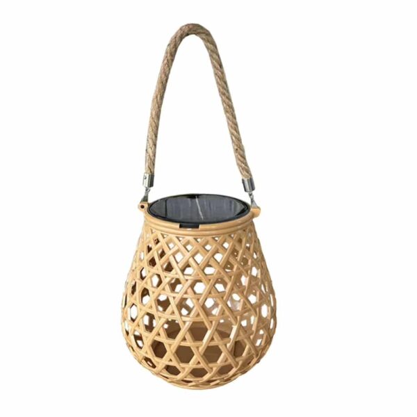 Vintage Solar-Rattan-Laterne im Landhausstil Vintage Solar-Rattan-Laterne im Landhausstil