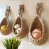 Wandhängender Aufbewahrungskorb für Obst und Gemüse aus Rattan