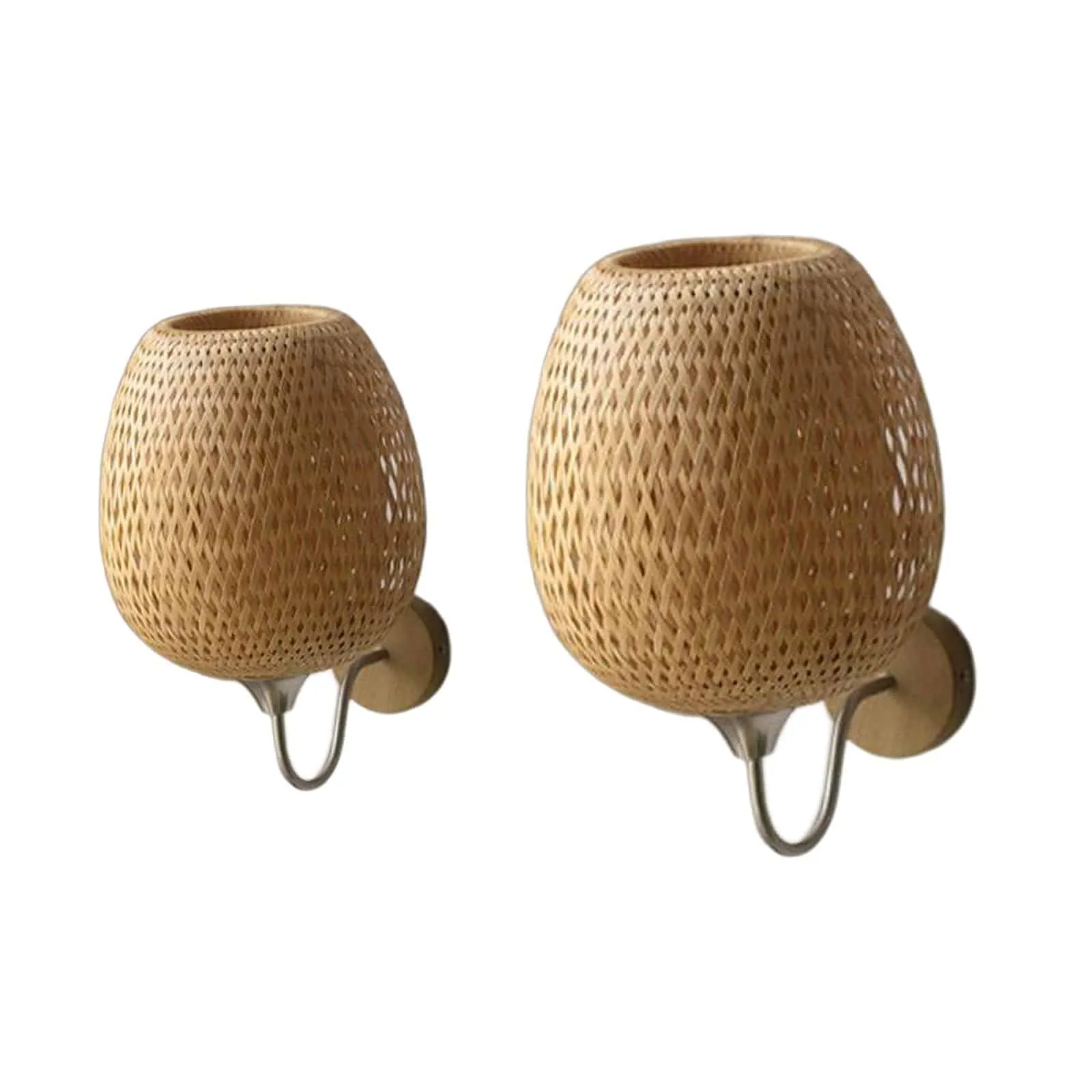 Warme Atmosphäre mit Rattan Wandlampe