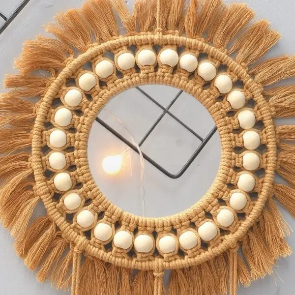 Wandspiegel mit Makramee und Rattan Wandspiegel mit Makramee und Rattan