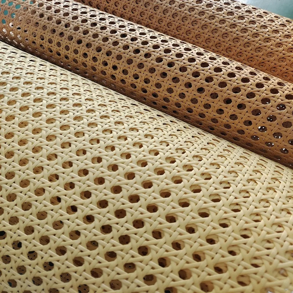 Hochwertiges Kunststoffrattan, wasserfest und robust