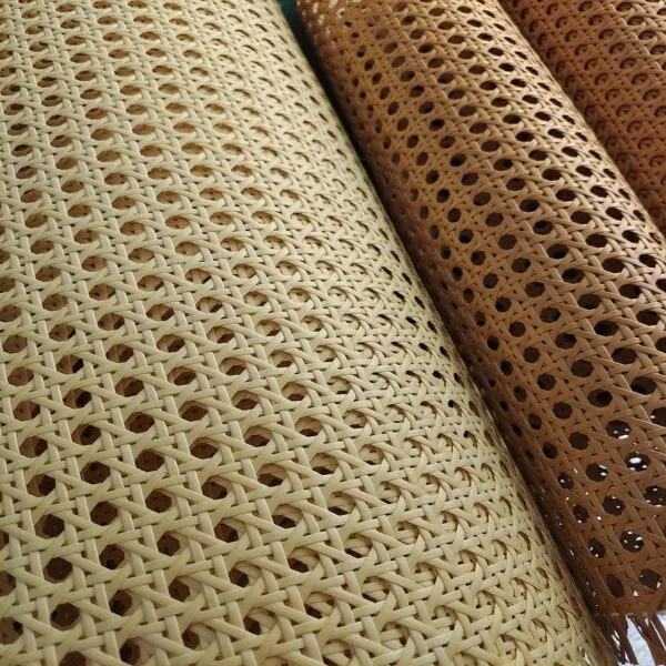 Wetterfester Rattanwickel in Rolle Wetterfester Rattanwickel in Rolle